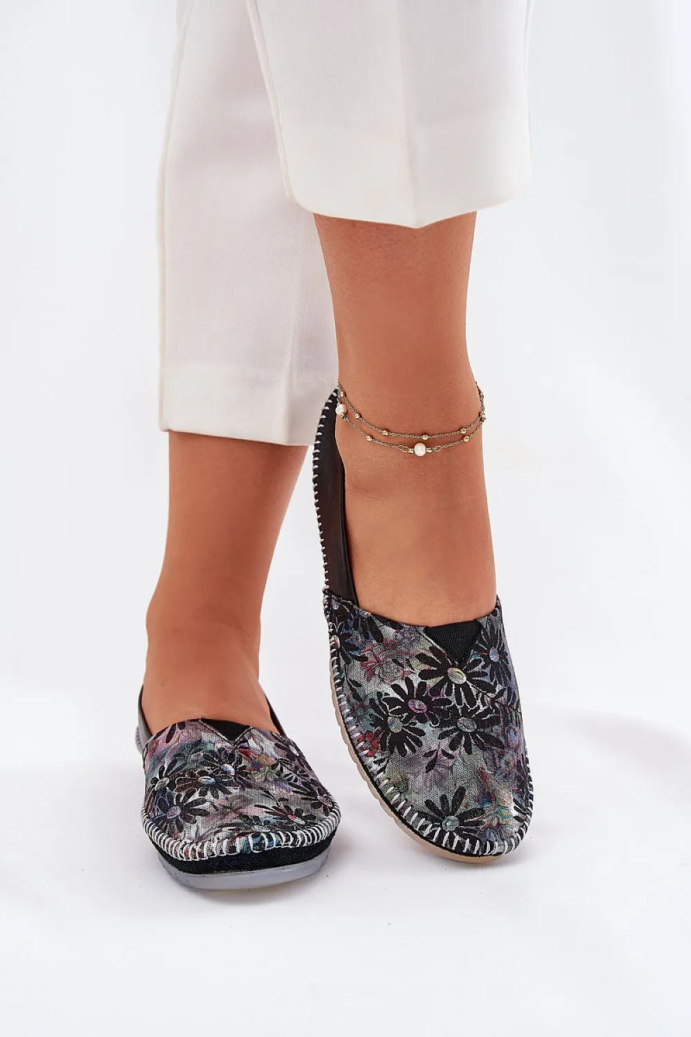 Ballet flats