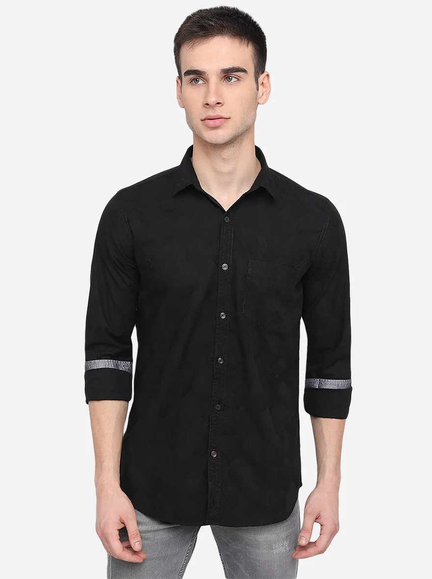 Black Solid Slim Fit Casual Shirt | JadeBlue