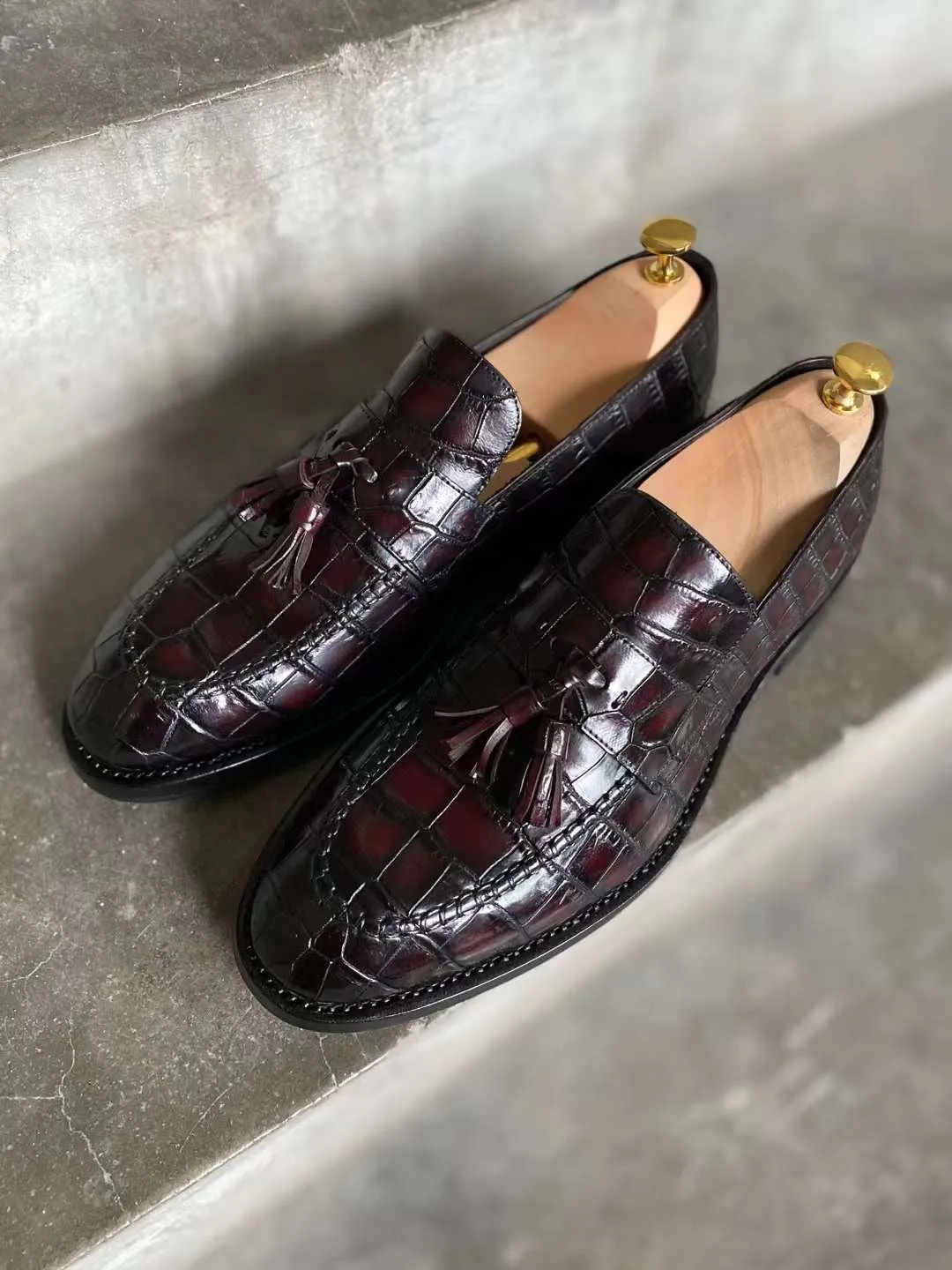 Bordeaux Crocodile Tasseled Loafer
