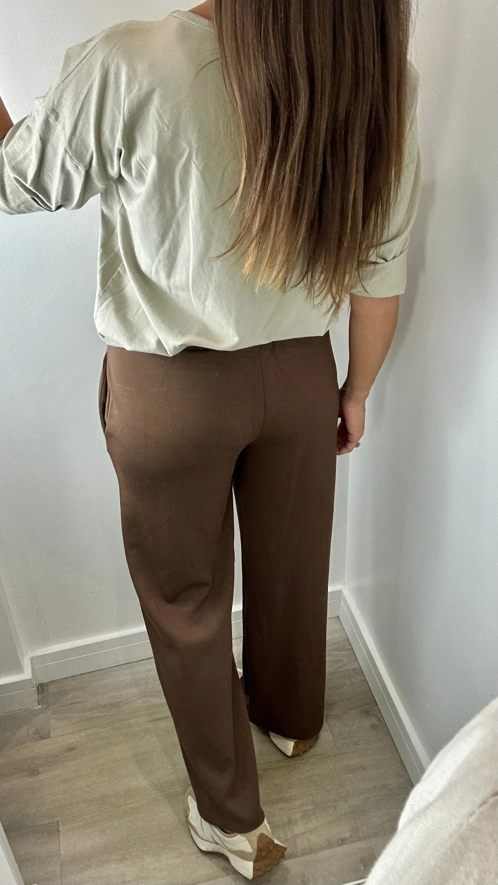 BROWN STRAIGHT LEG TROUSERS