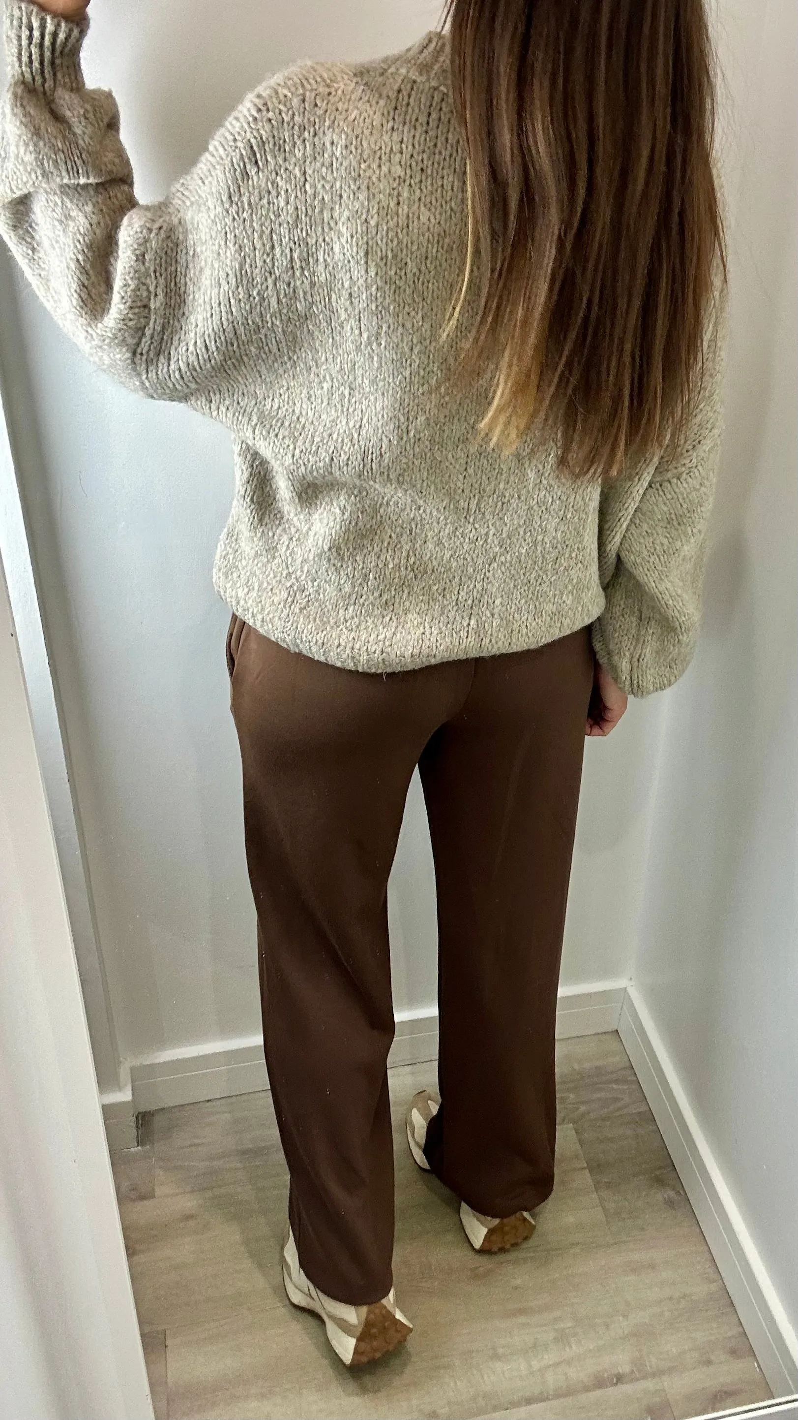BROWN STRAIGHT LEG TROUSERS