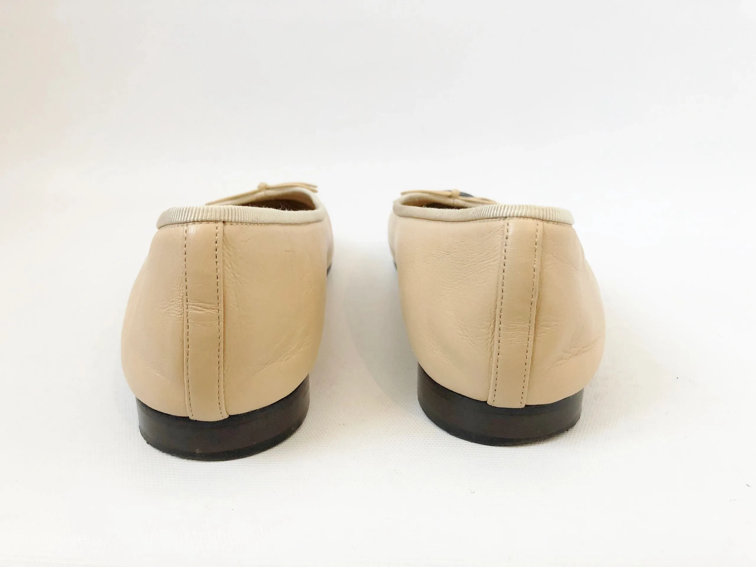 Chanel Cap-Toe Ballet Flats Size 42 It (12 Us)