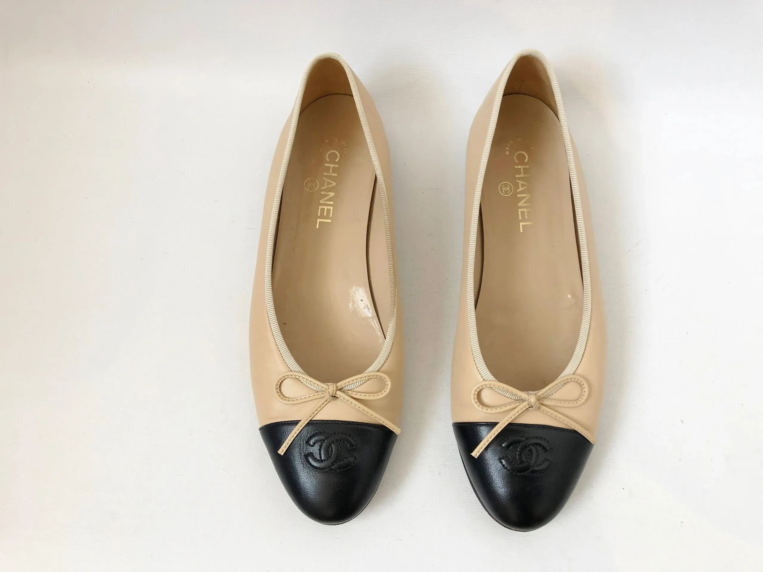 Chanel Cap-Toe Ballet Flats Size 42 It (12 Us)