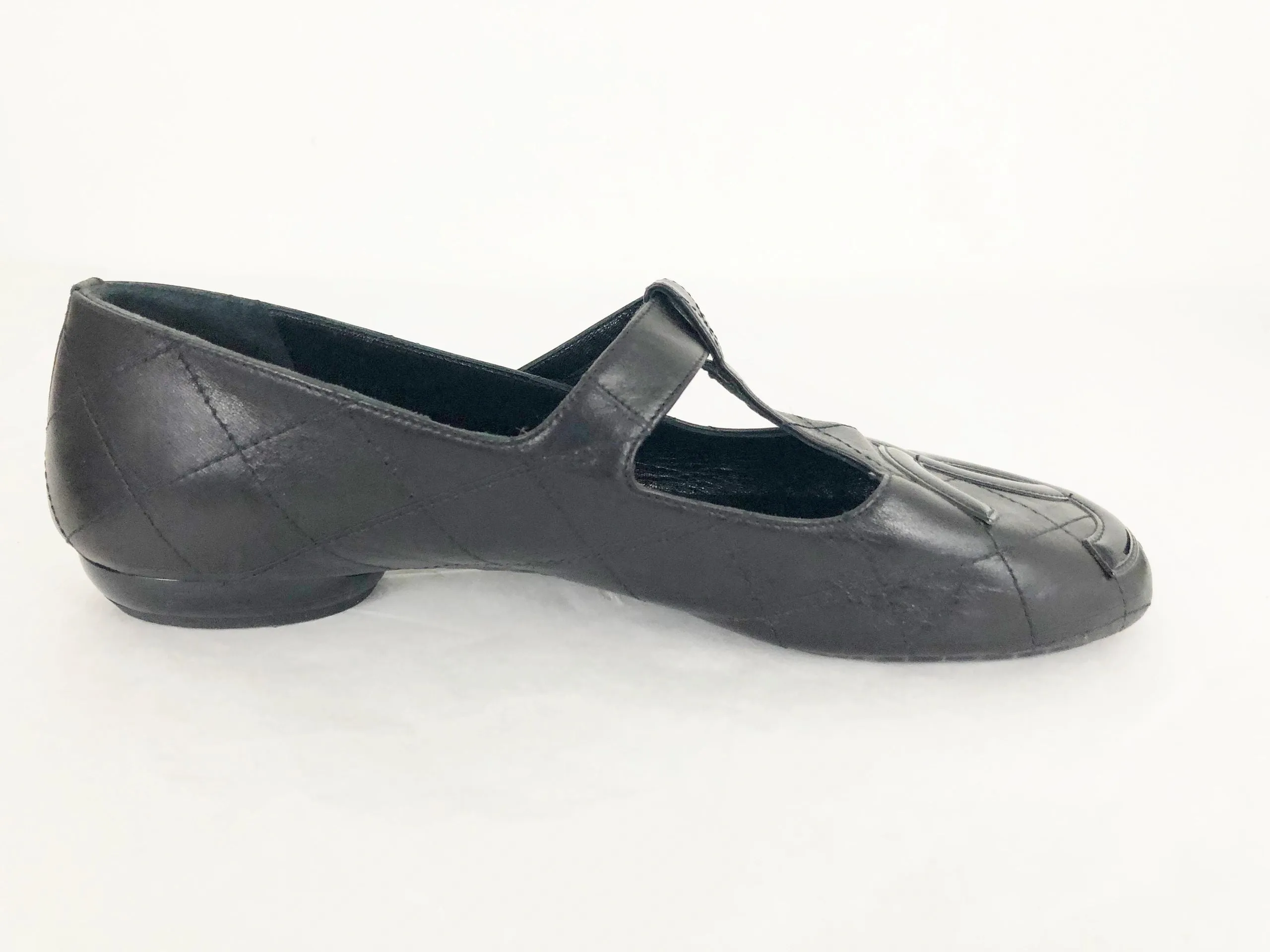 Chanel Ligne Cc Mary Jane Flats Size 38 It (8 Us)