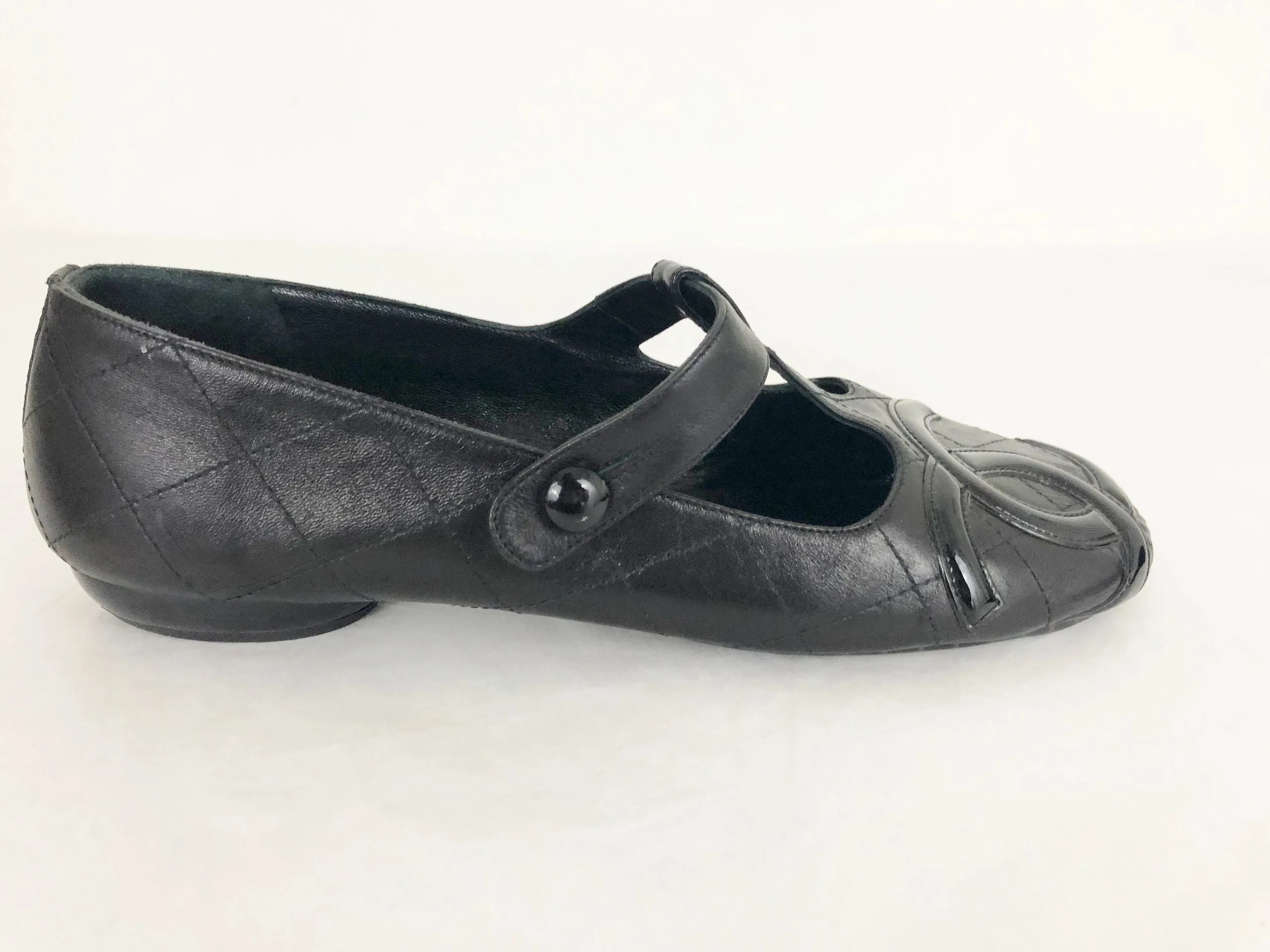 Chanel Ligne Cc Mary Jane Flats Size 38 It (8 Us)
