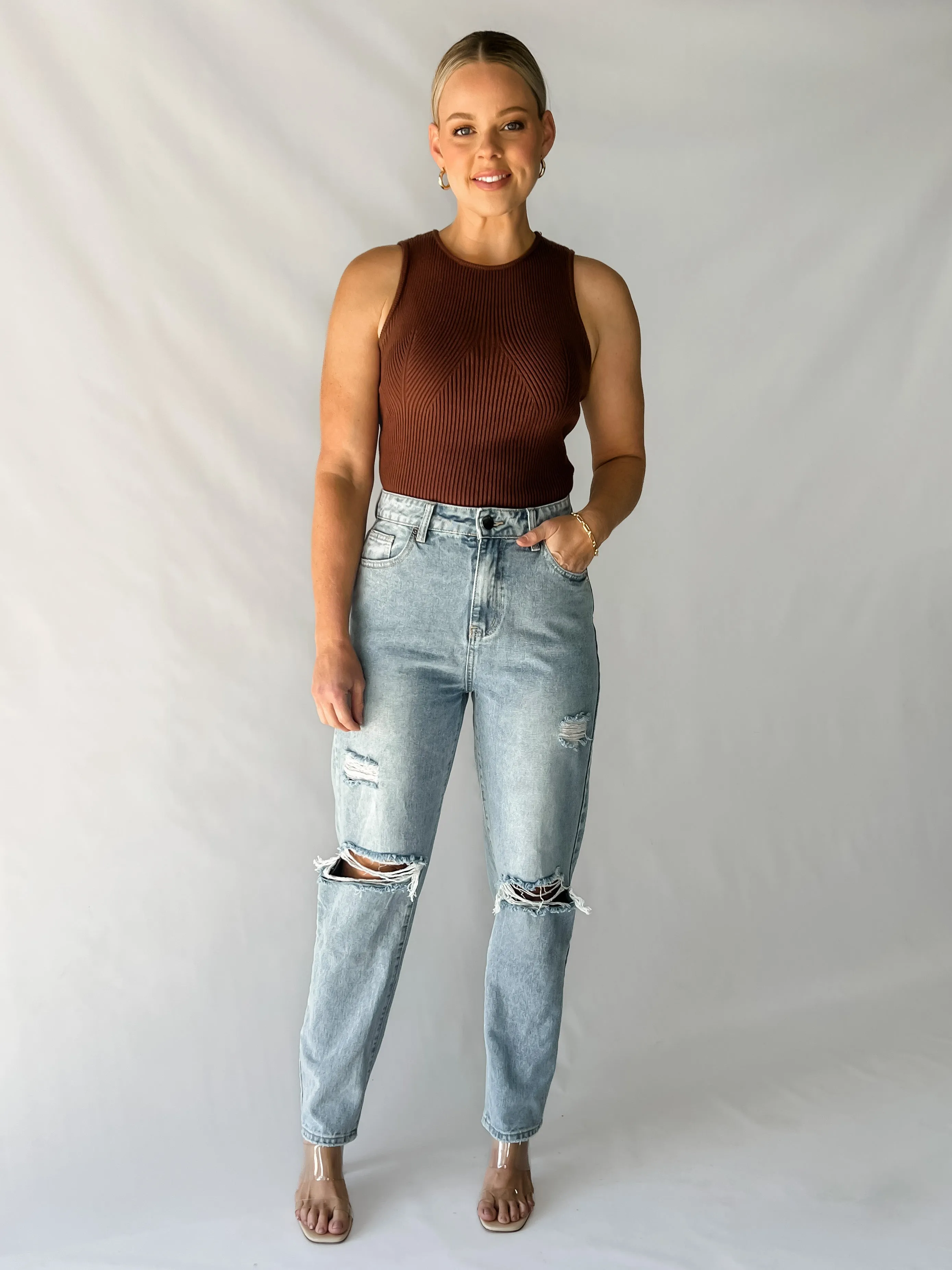 CLAUDI JEANS - DISTRESSED LIGHT BLUE
