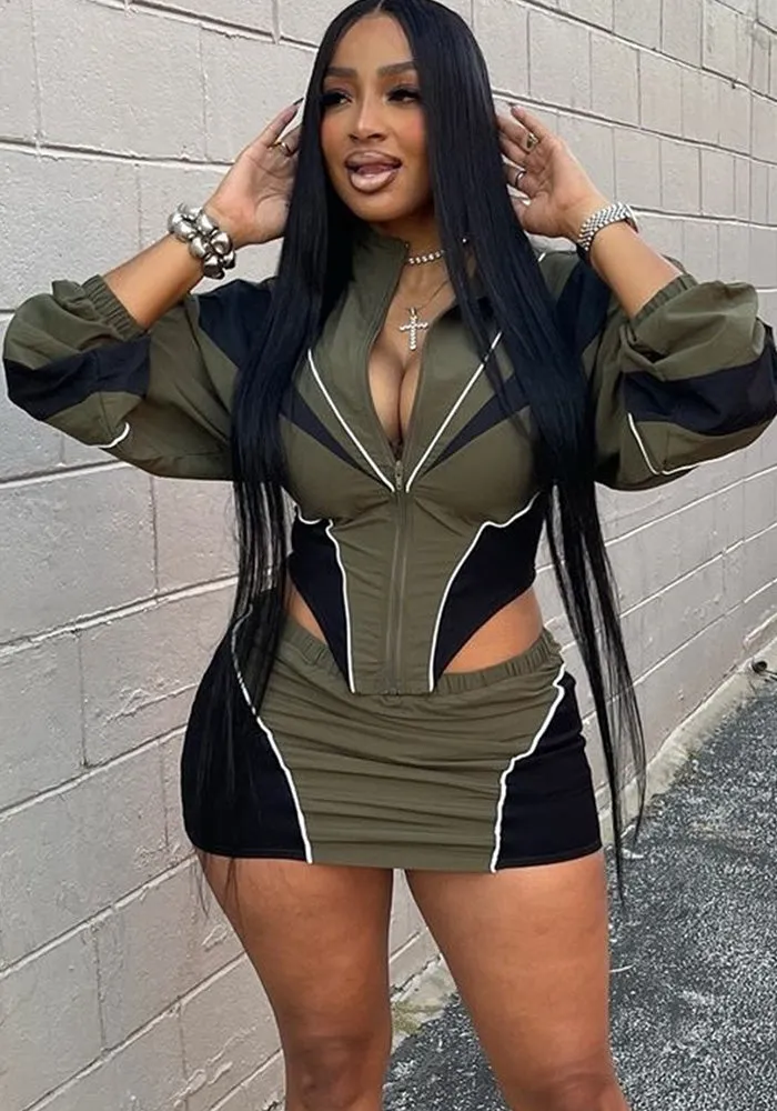 Edgy Sports-Inspired Contrast Two-Piece Skirt Set
