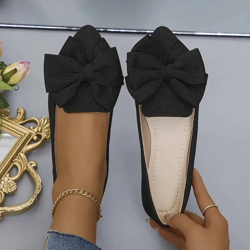 Elegant Black Slip-On Flats for Women - Lightweight, Comfortable & Versatile