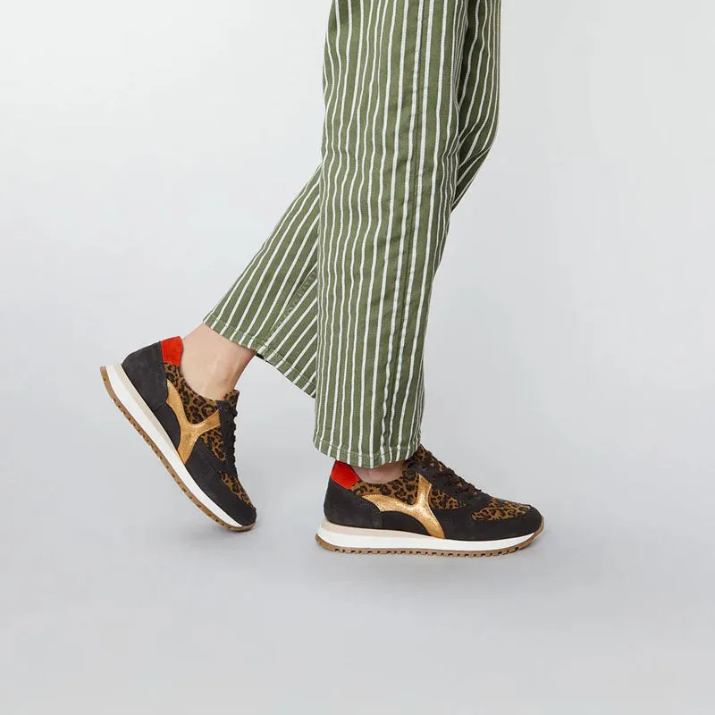 ESSKA Cinda Trainers in Animal Print