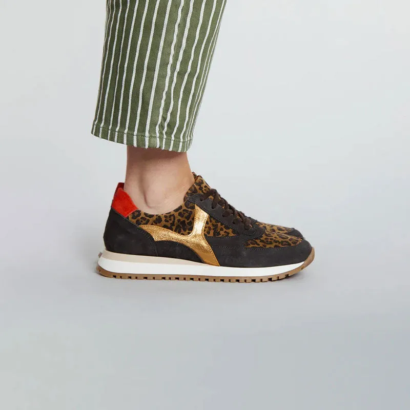 ESSKA Cinda Trainers in Animal Print