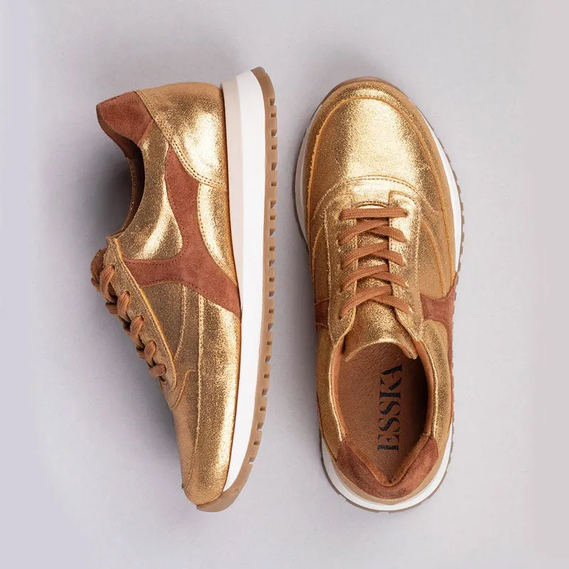 ESSKA Cinda Trainers in Gold