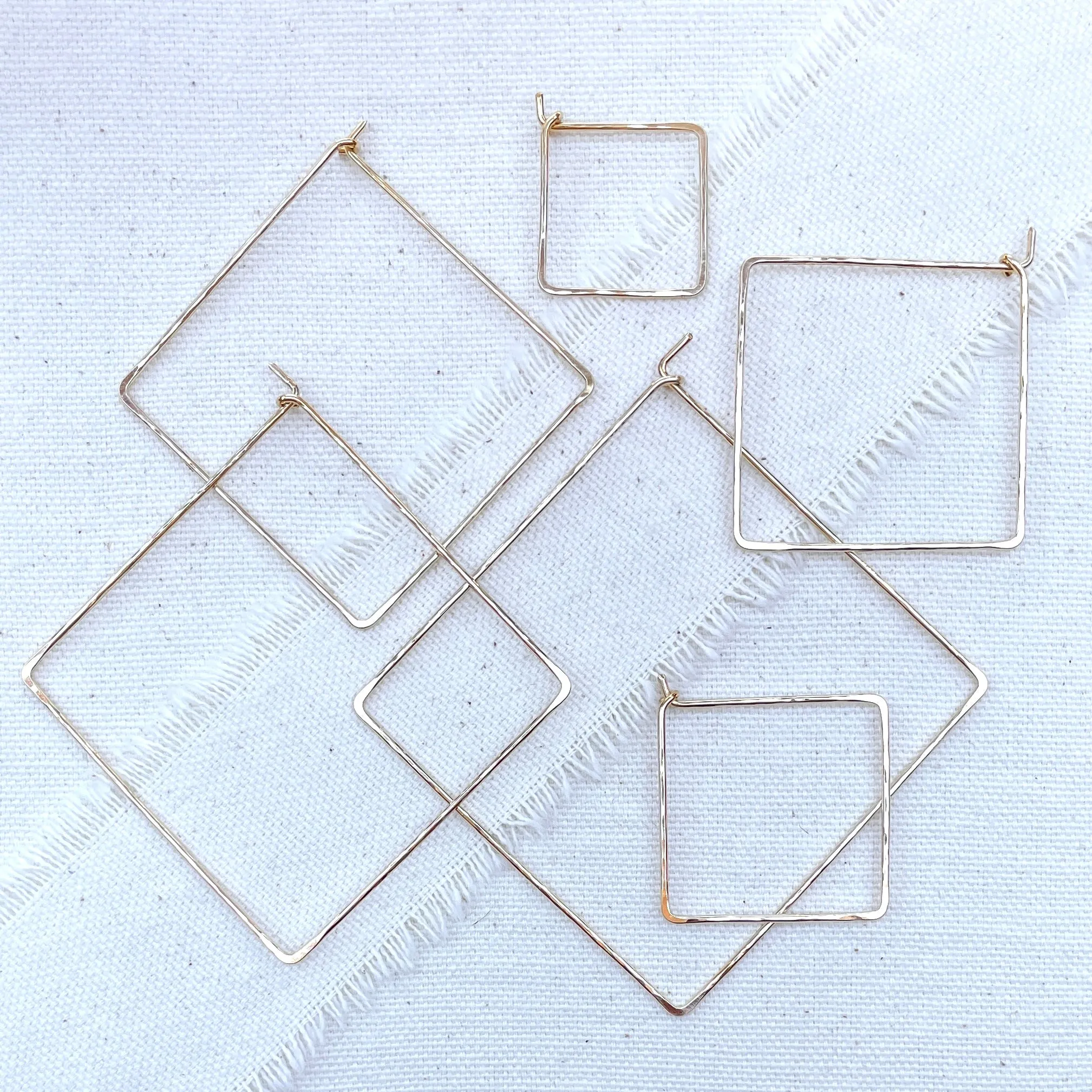FACET Square Hoops