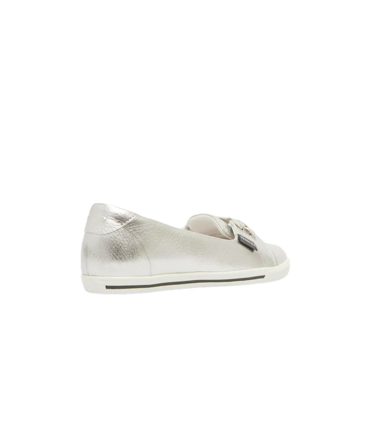 Frankie4 Hannah III Silver Tumbled Flats