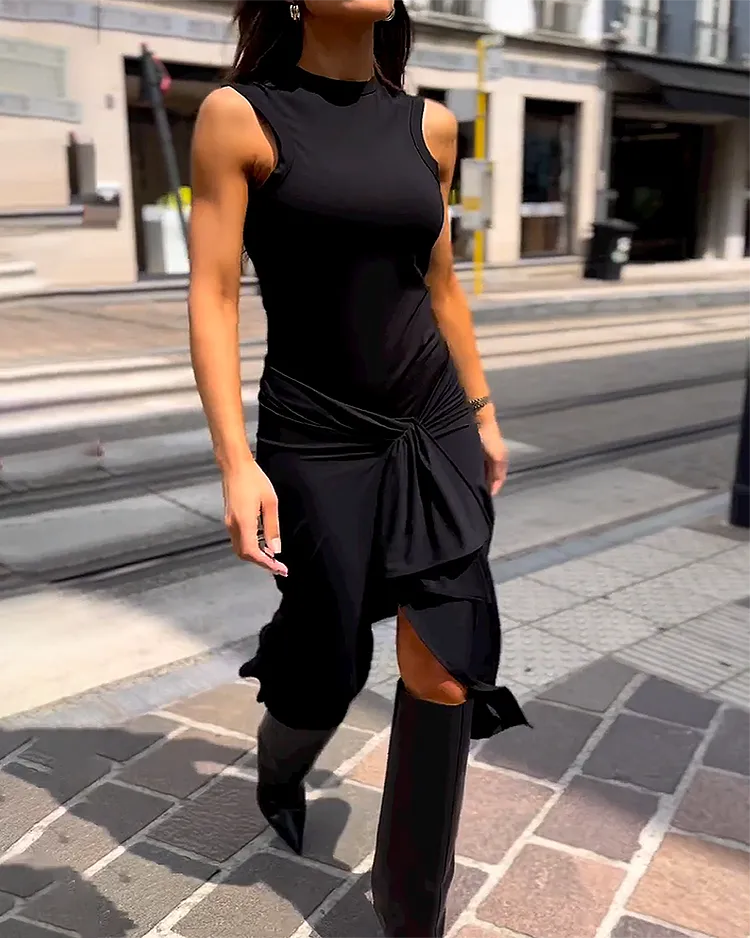 Geraldine - Sleeveless Maxi Dress