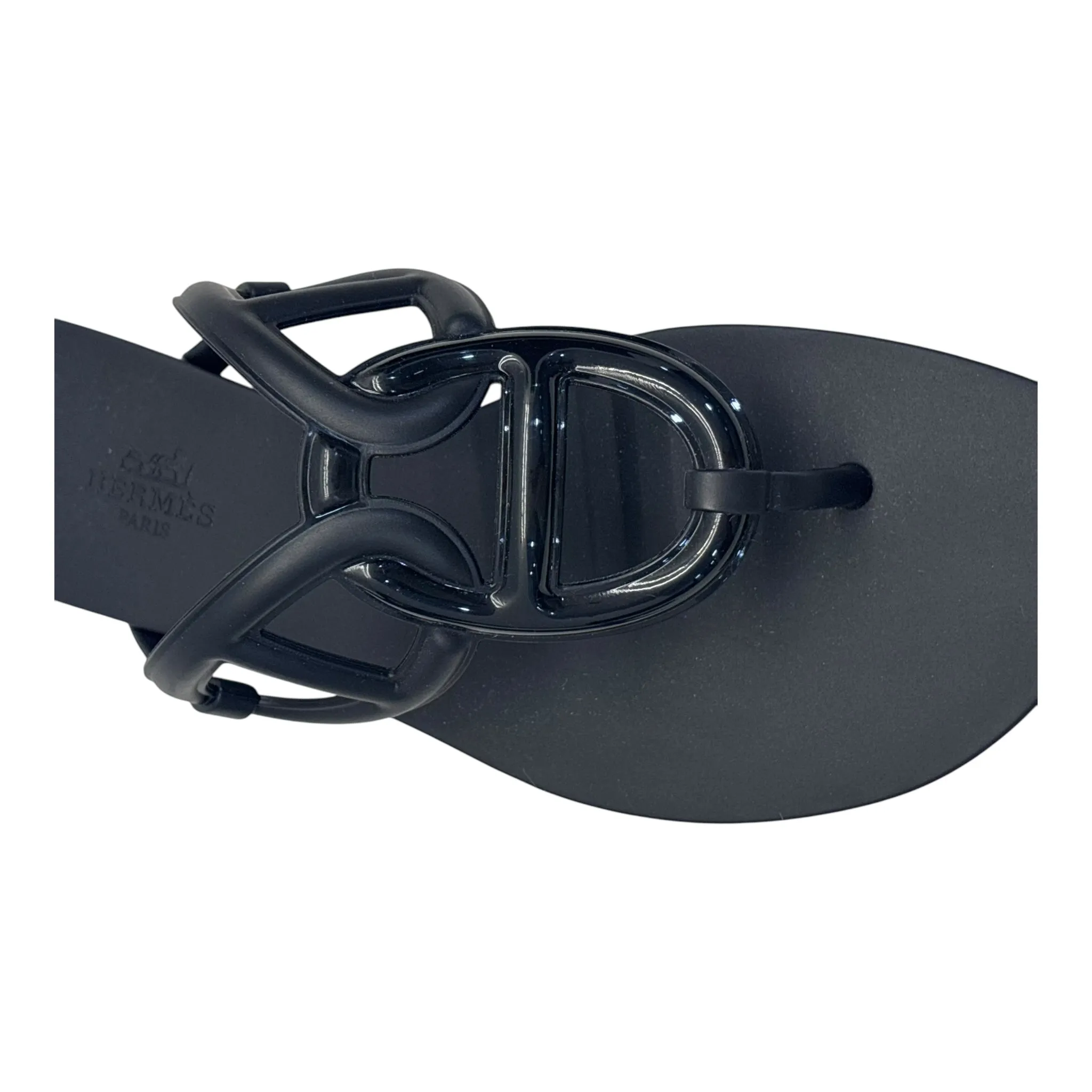 Hermes Black Rubber Egerie Thong Flats EU 38