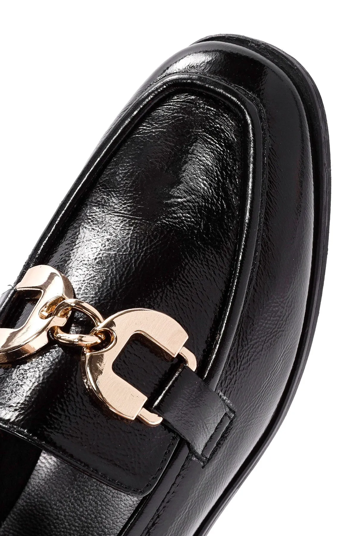 Kadın Siyah Toka Detaylı Deri Maskülen Loafer