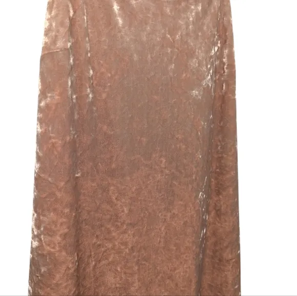 Lea‎ &amp; Viola Pink Crushed Velvet Dress