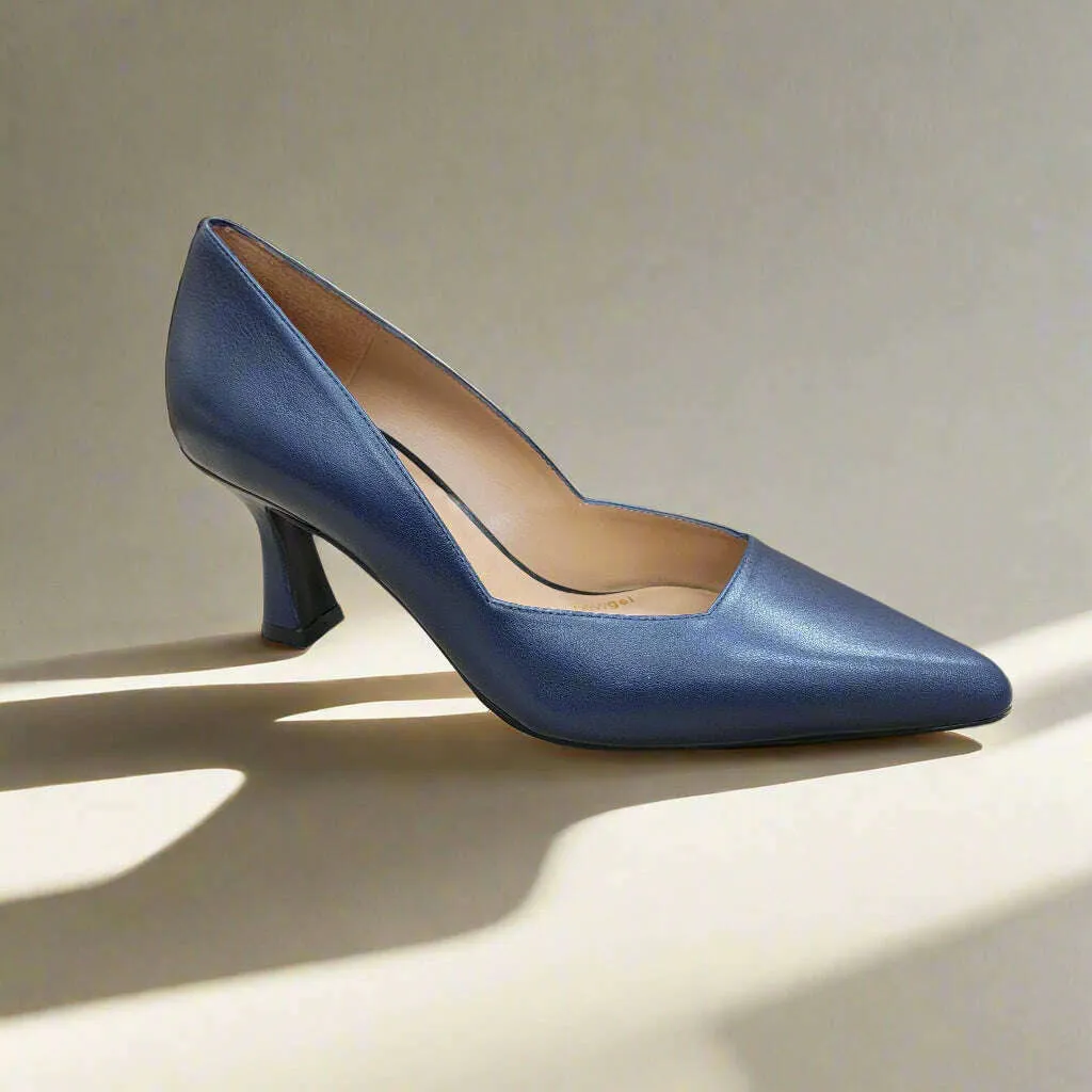 LODI - Genius in  Navy & Black Leather