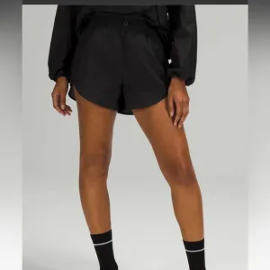 Lululemon Step Out High Rise Short 3&quot;