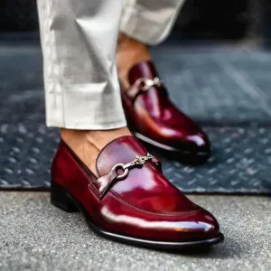 Men's PU Leather Classic Metal Chain Loafers