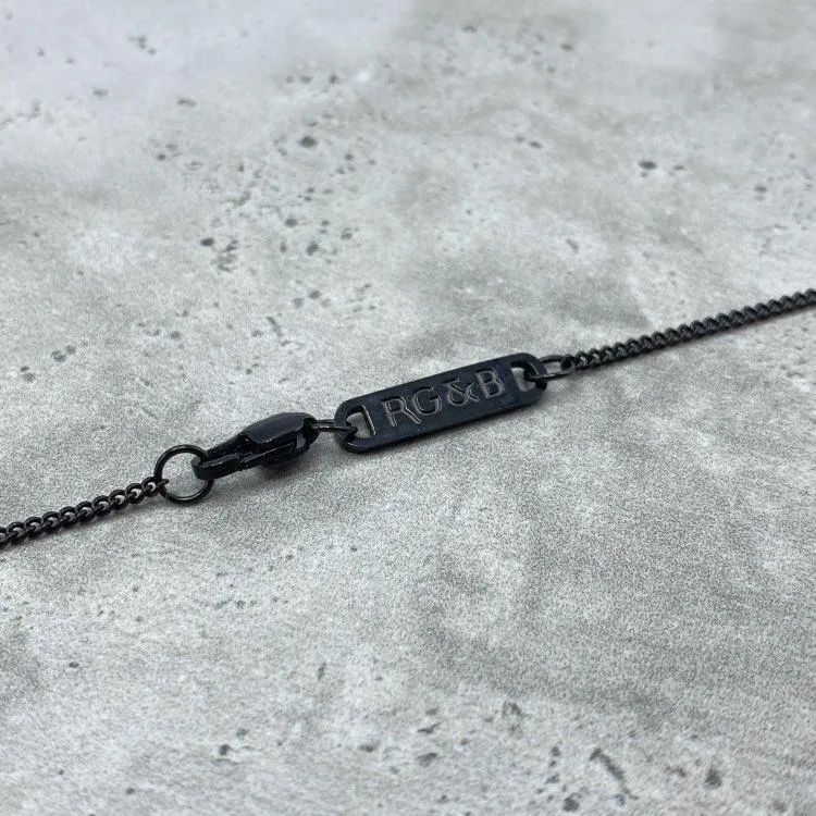 Minimal Triangle Necklace - All Black
