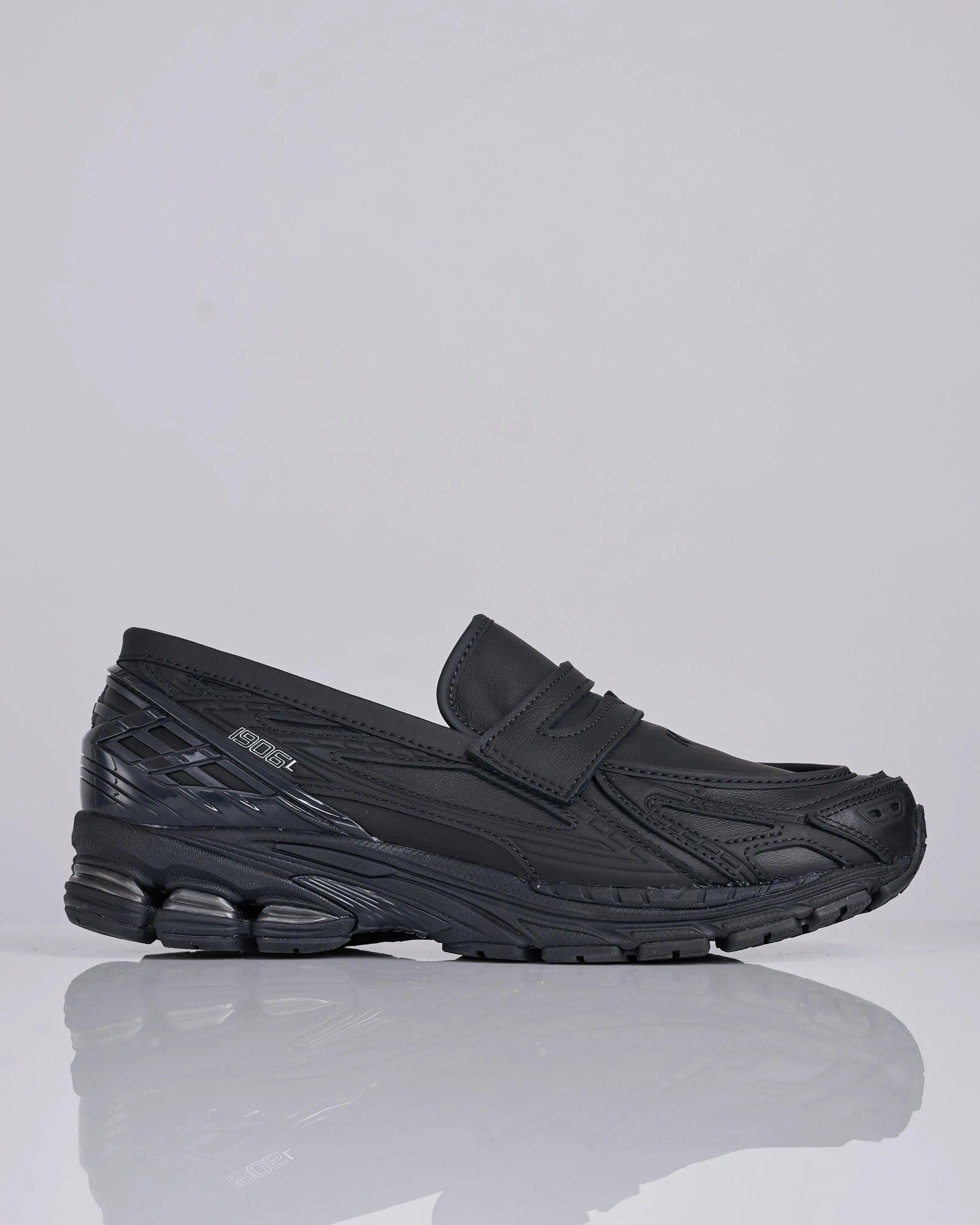 New Balance 1906L Loafer Black/Black