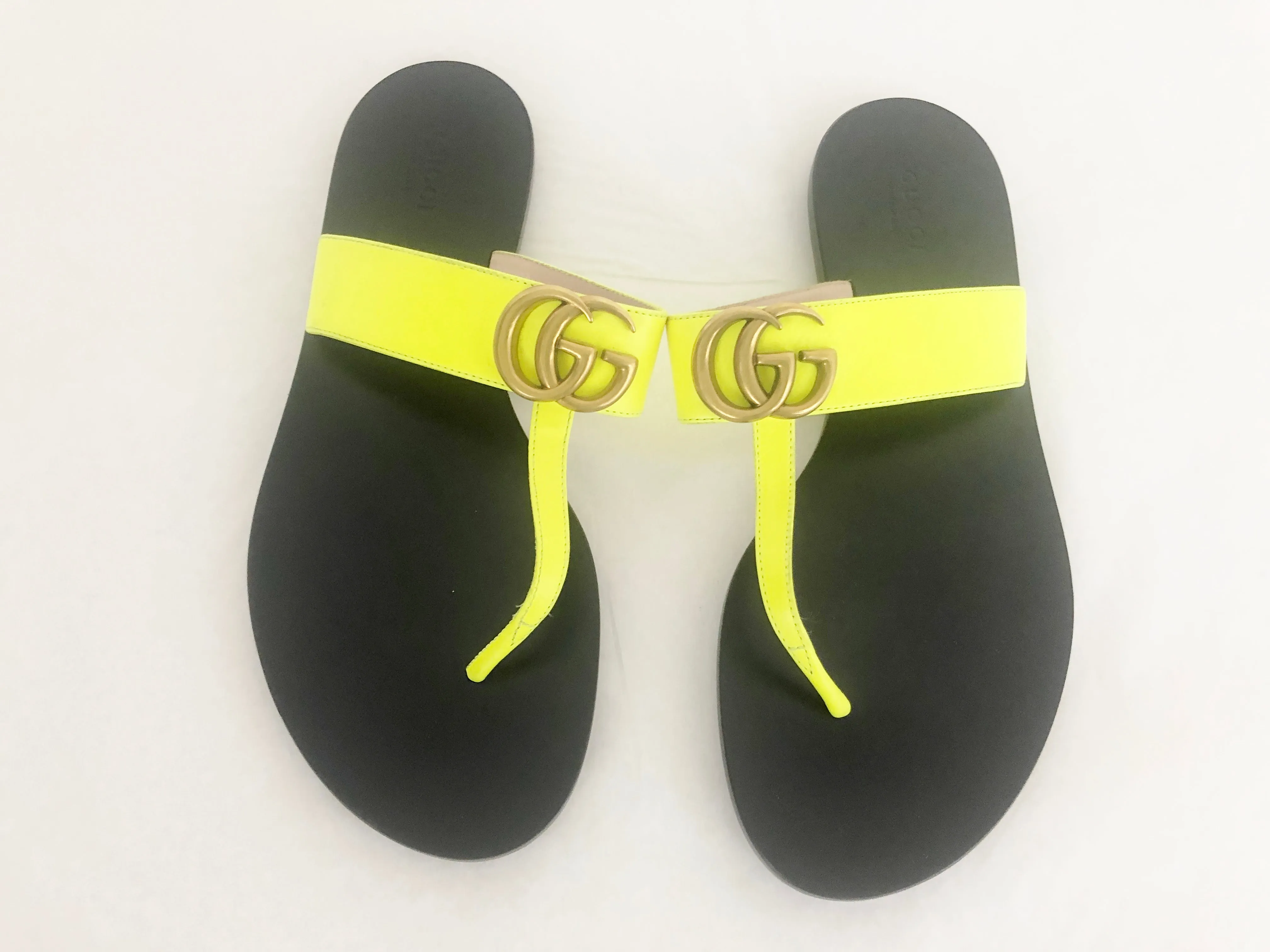 NEW Gucci Marmont Thong Size 8