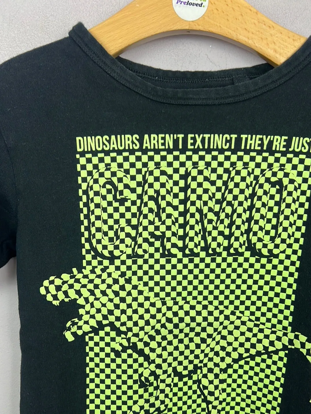 Next camo dinosaur t-shirt 3-4y