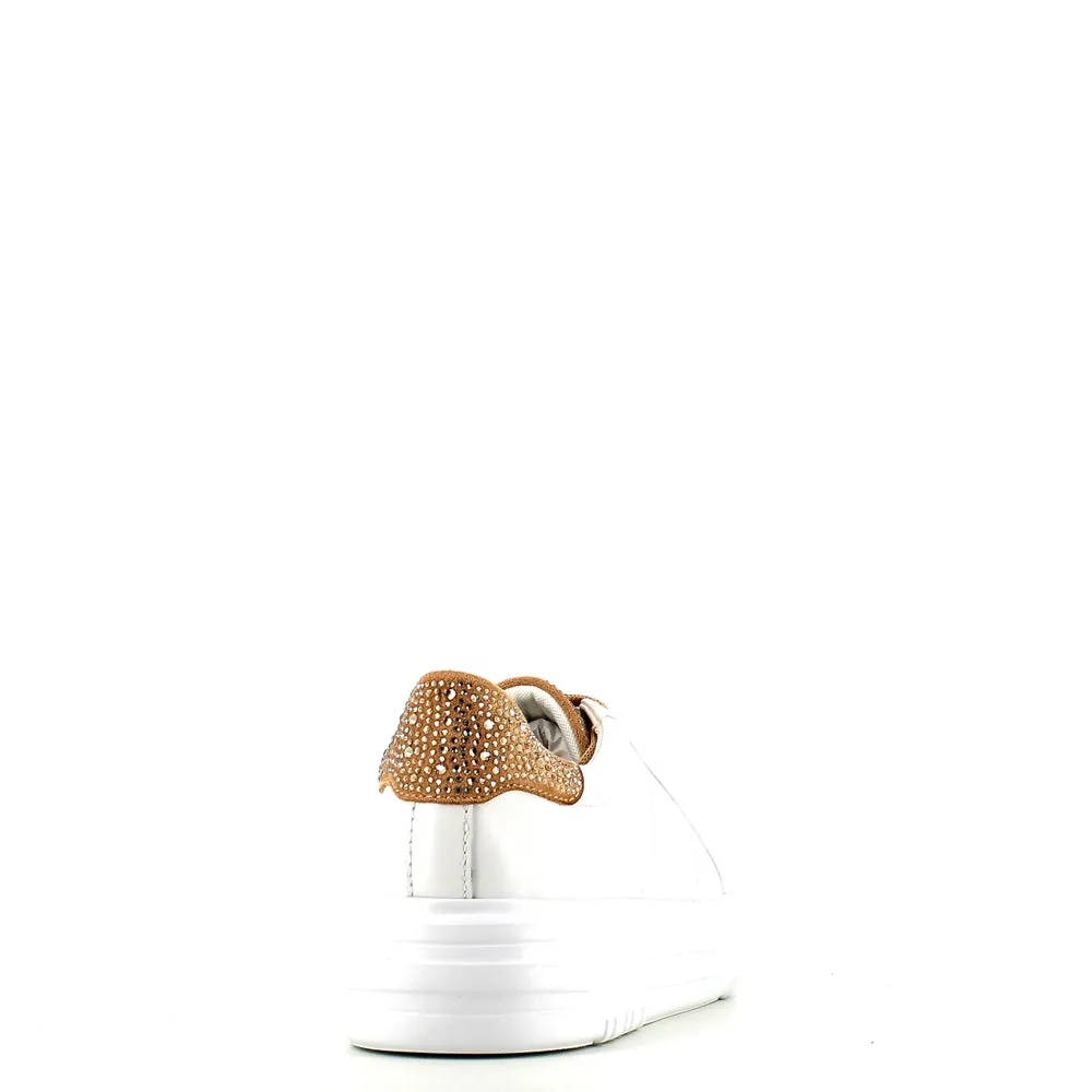 Regarde Le Ciel Regina Trainer White Leather