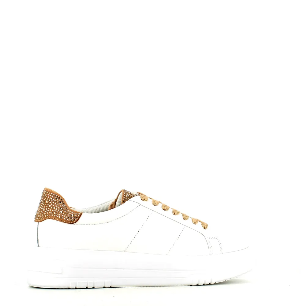 Regarde Le Ciel Regina Trainer White Leather