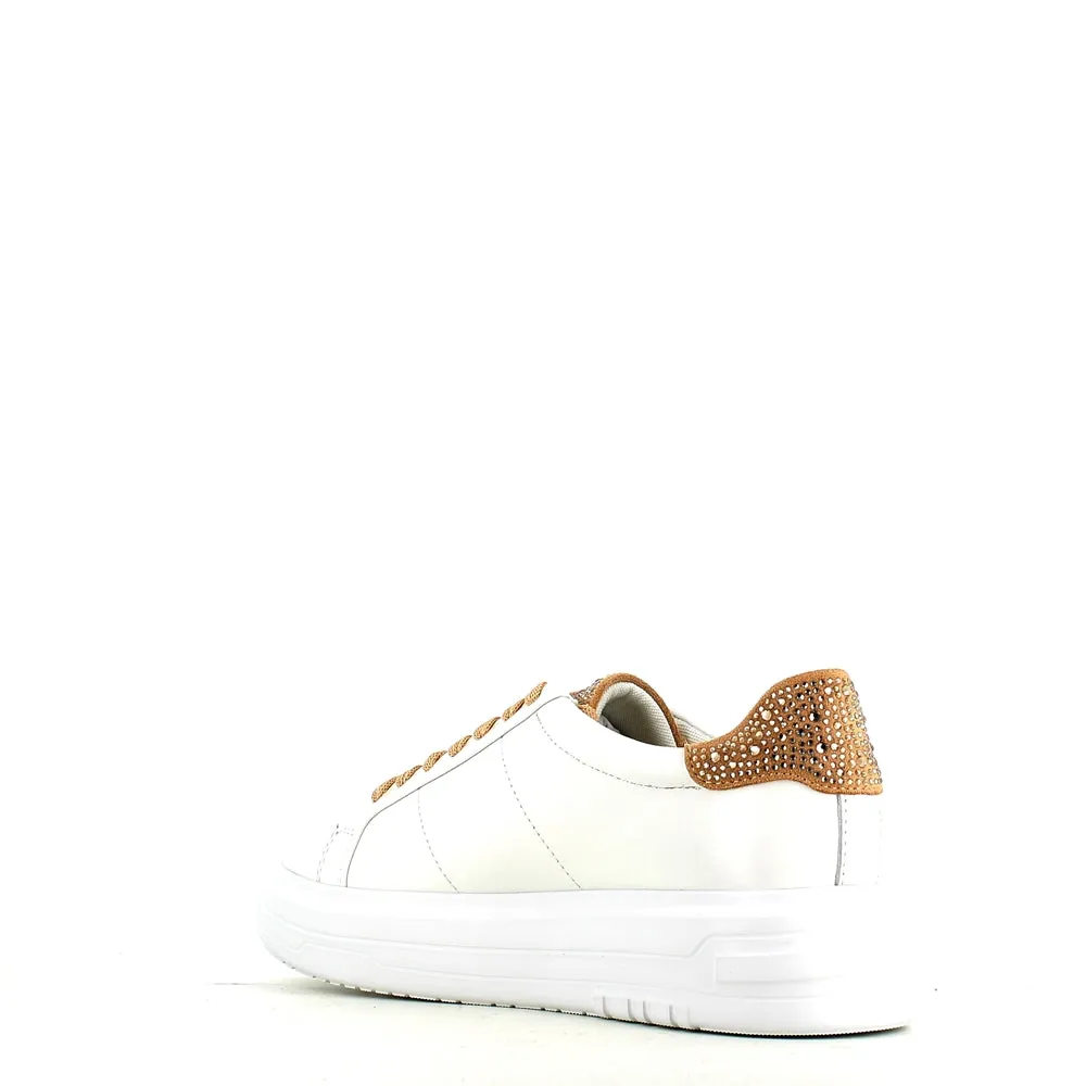 Regarde Le Ciel Regina Trainer White Leather