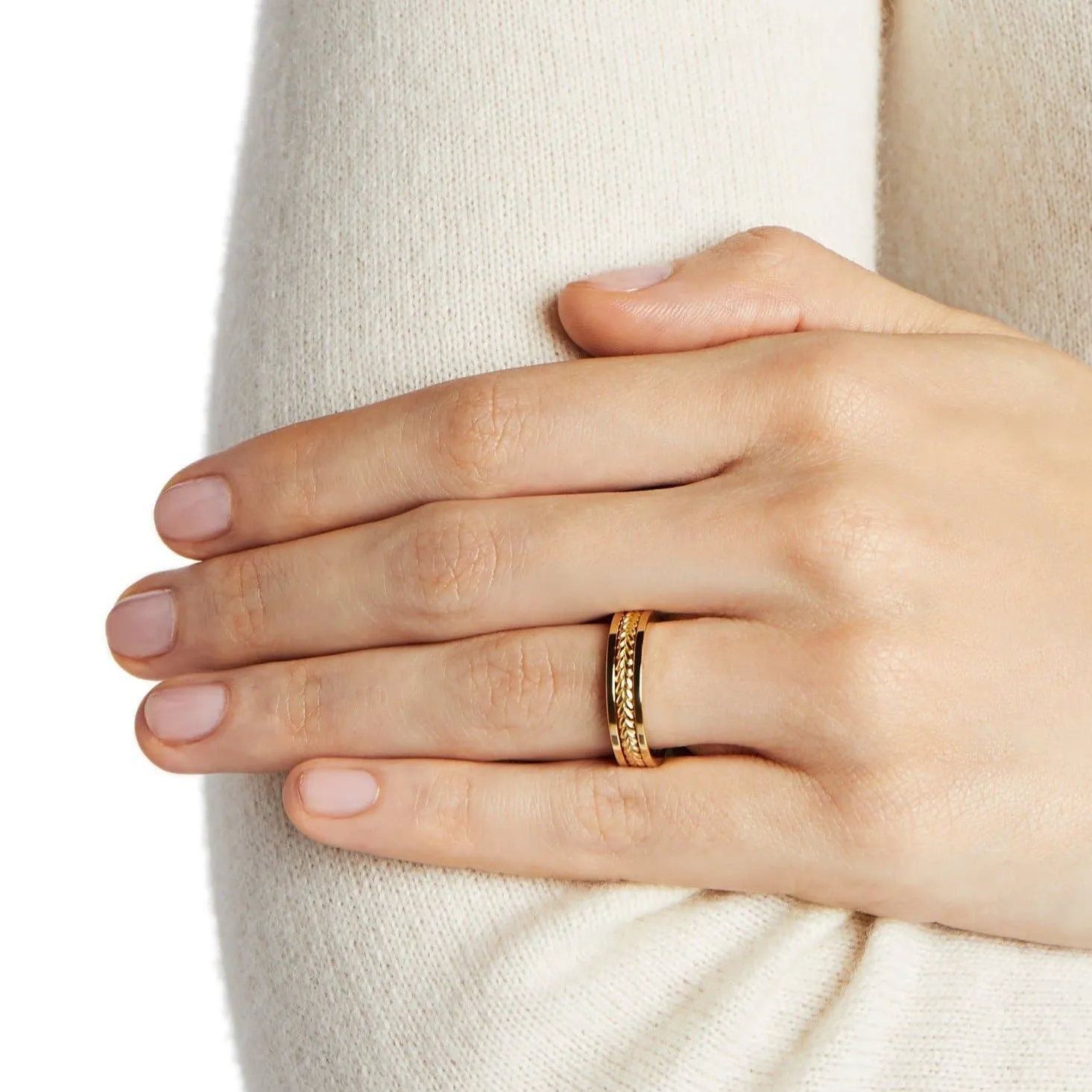 Smitten Laurel Wedding Ring, Size 6