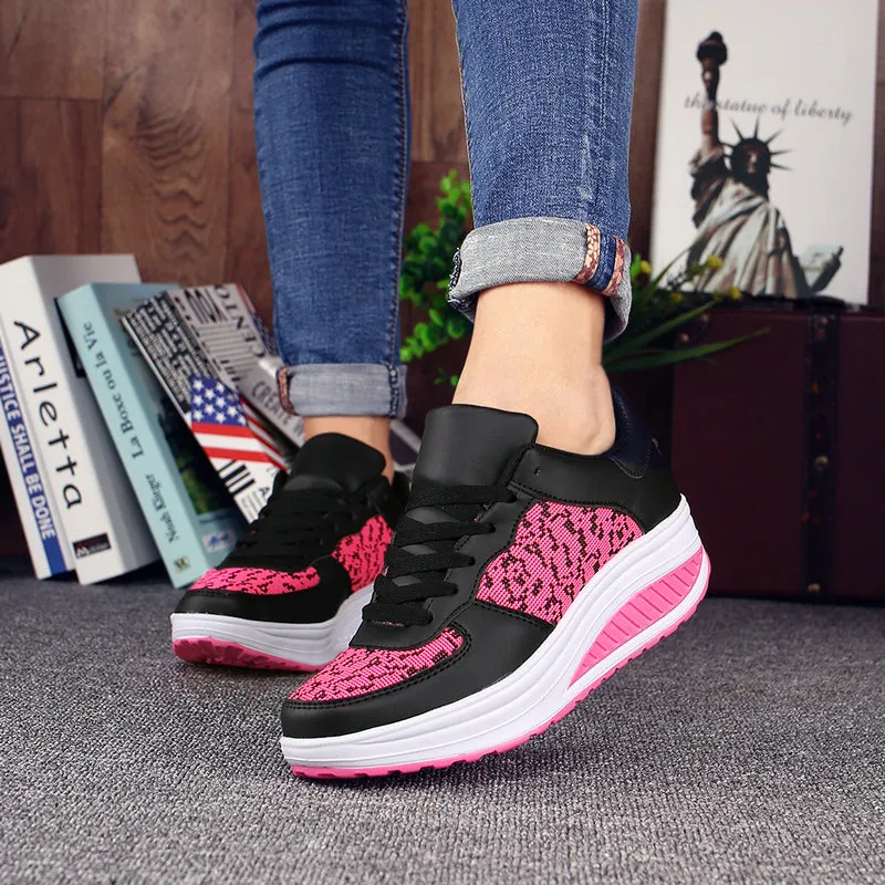 Swinging platform trainers for women