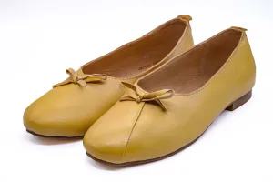 Tan Leather Loafer With Lace