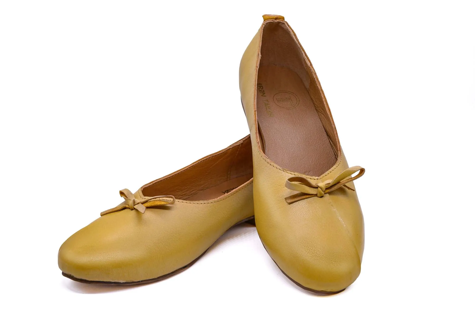 Tan Leather Loafer With Lace