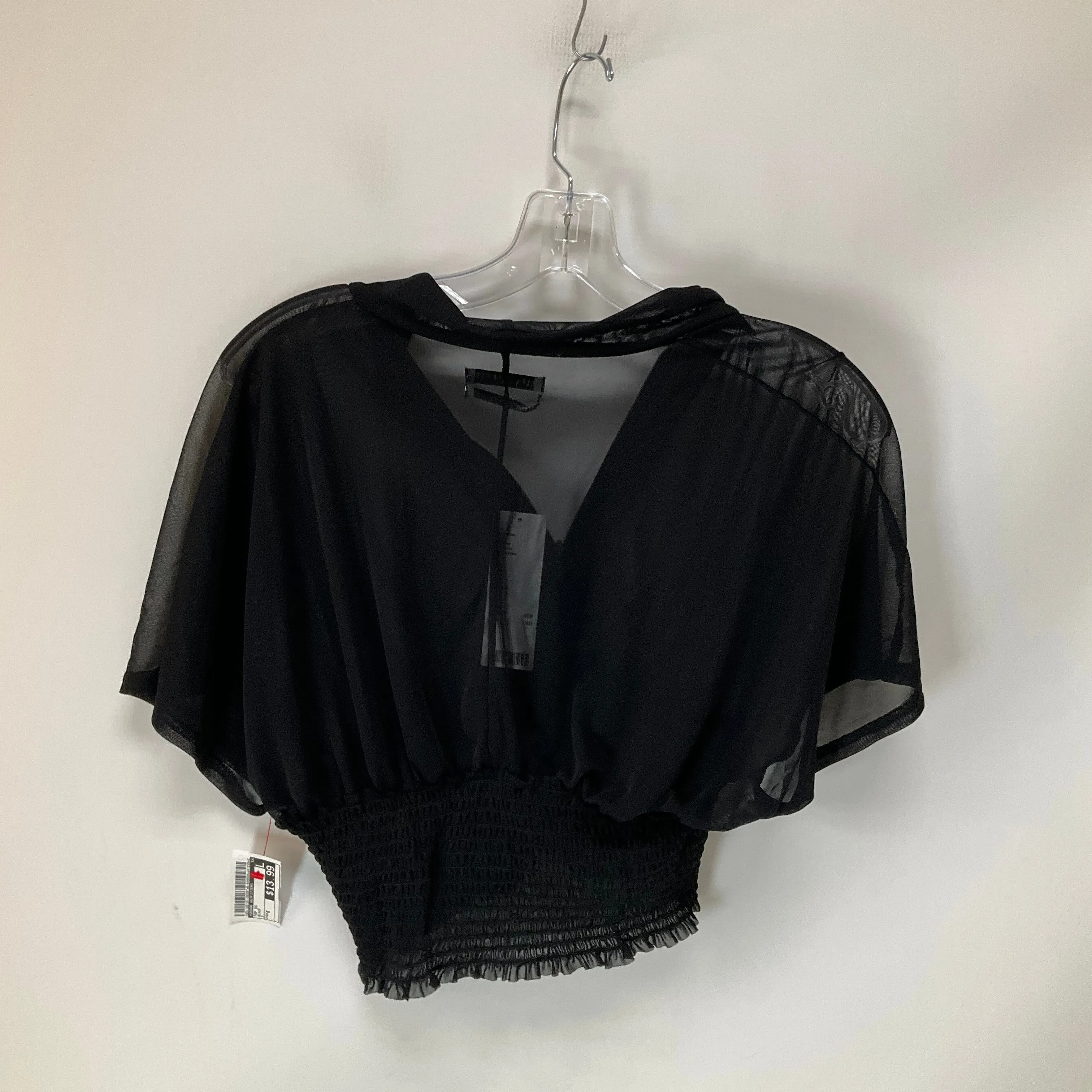 Top Short Sleeve By Urban Outfitters In Black, Size: S