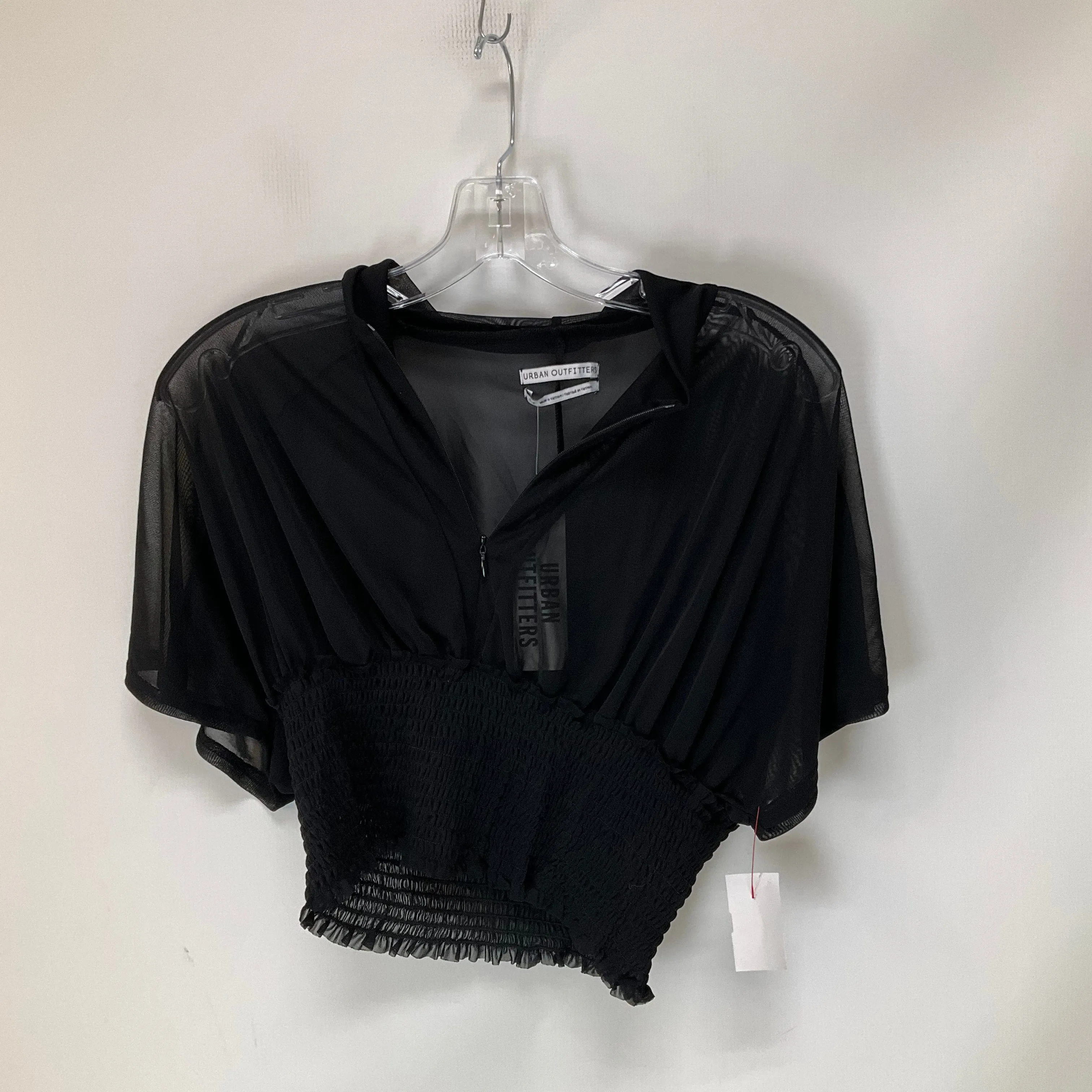 Top Short Sleeve By Urban Outfitters In Black, Size: S
