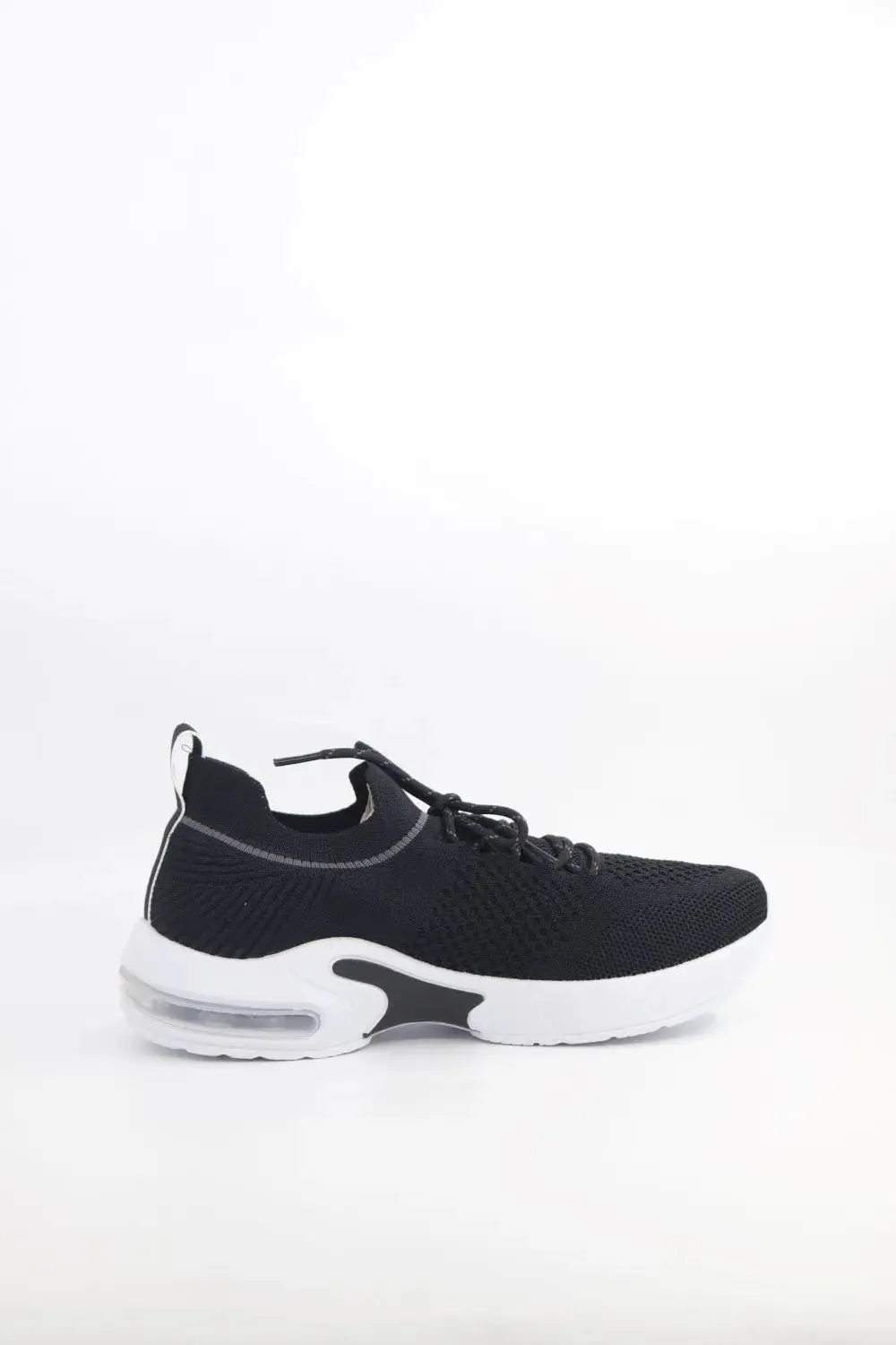 Trainer