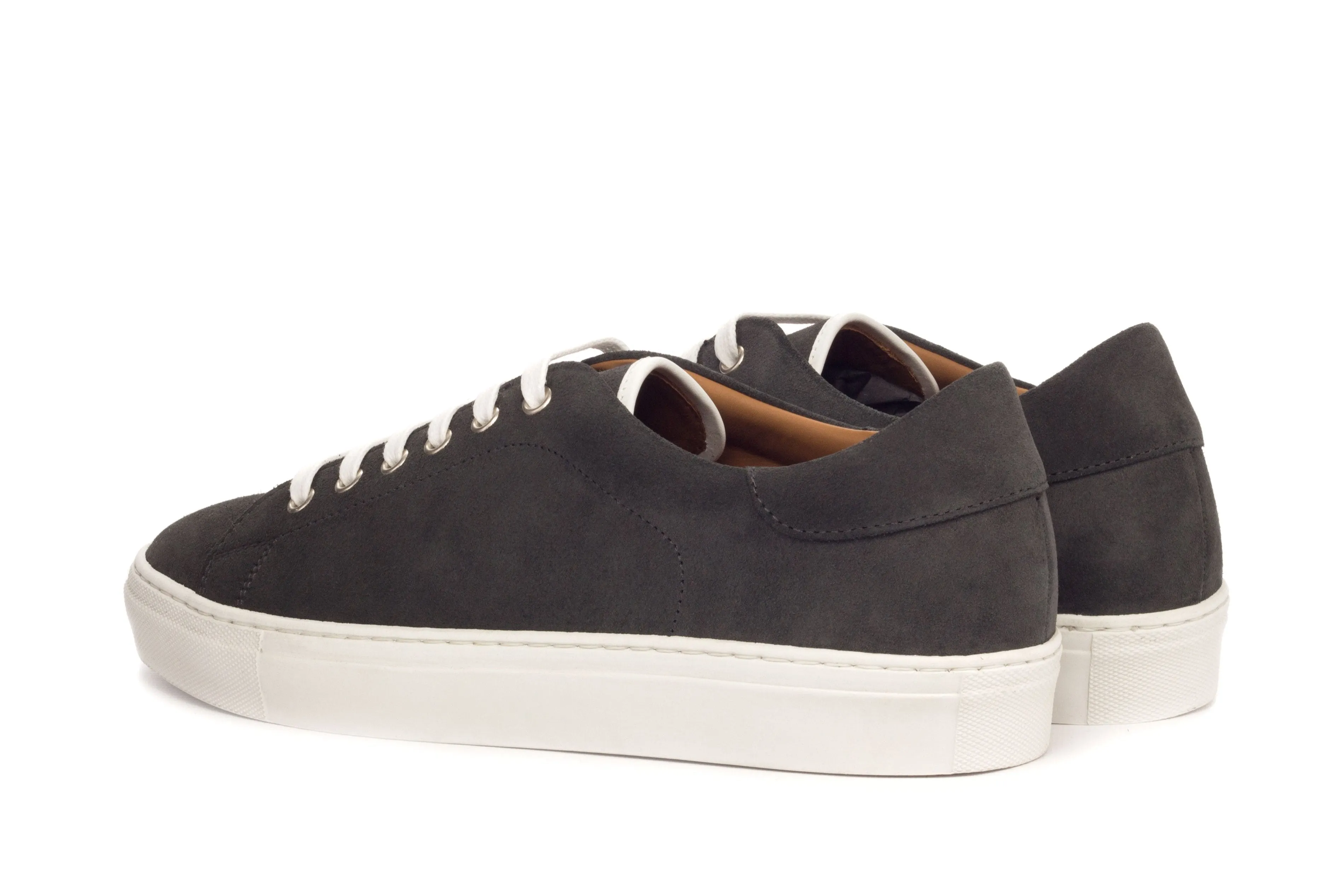 Trainers V
