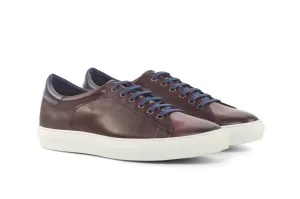 Trainers VII