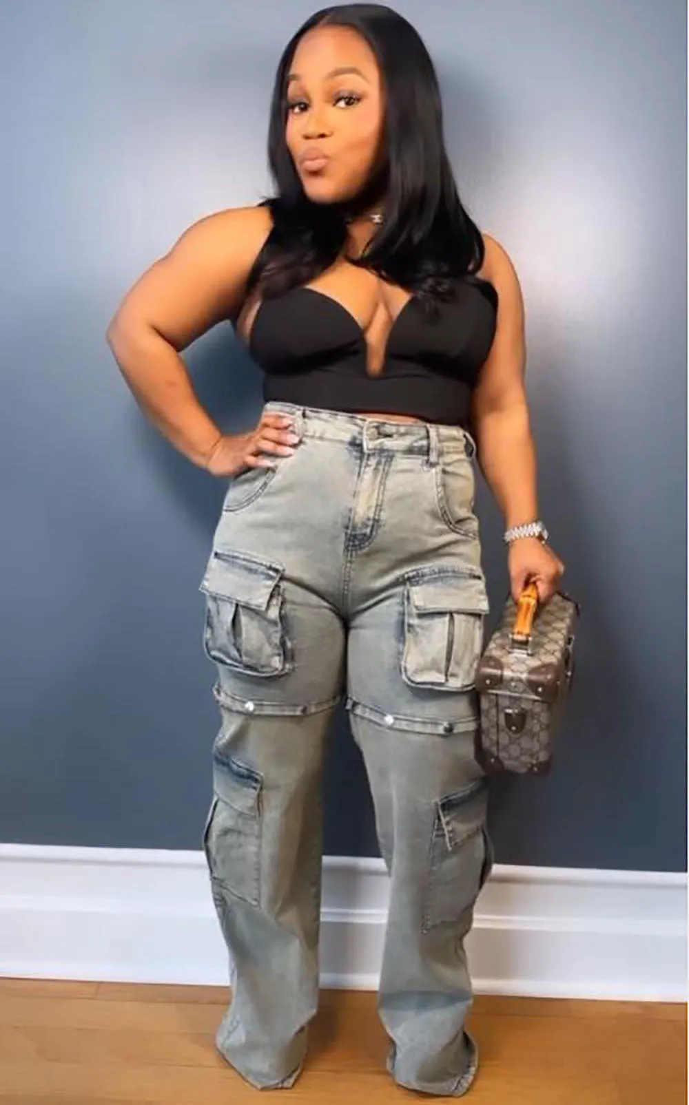 Trendy High-Waisted Cargo Denim Jeans with Removable Pocket Design