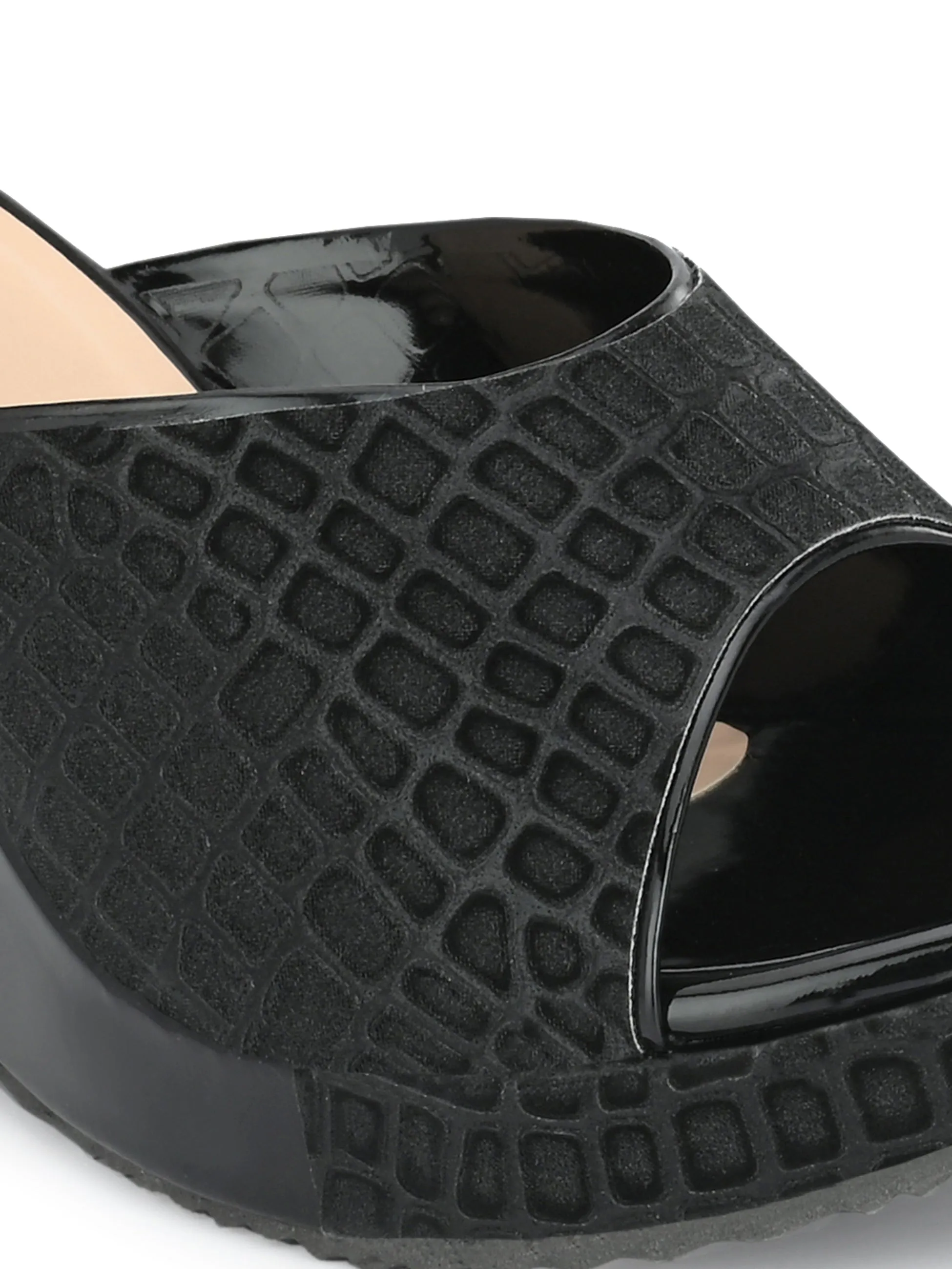 Women Wedges