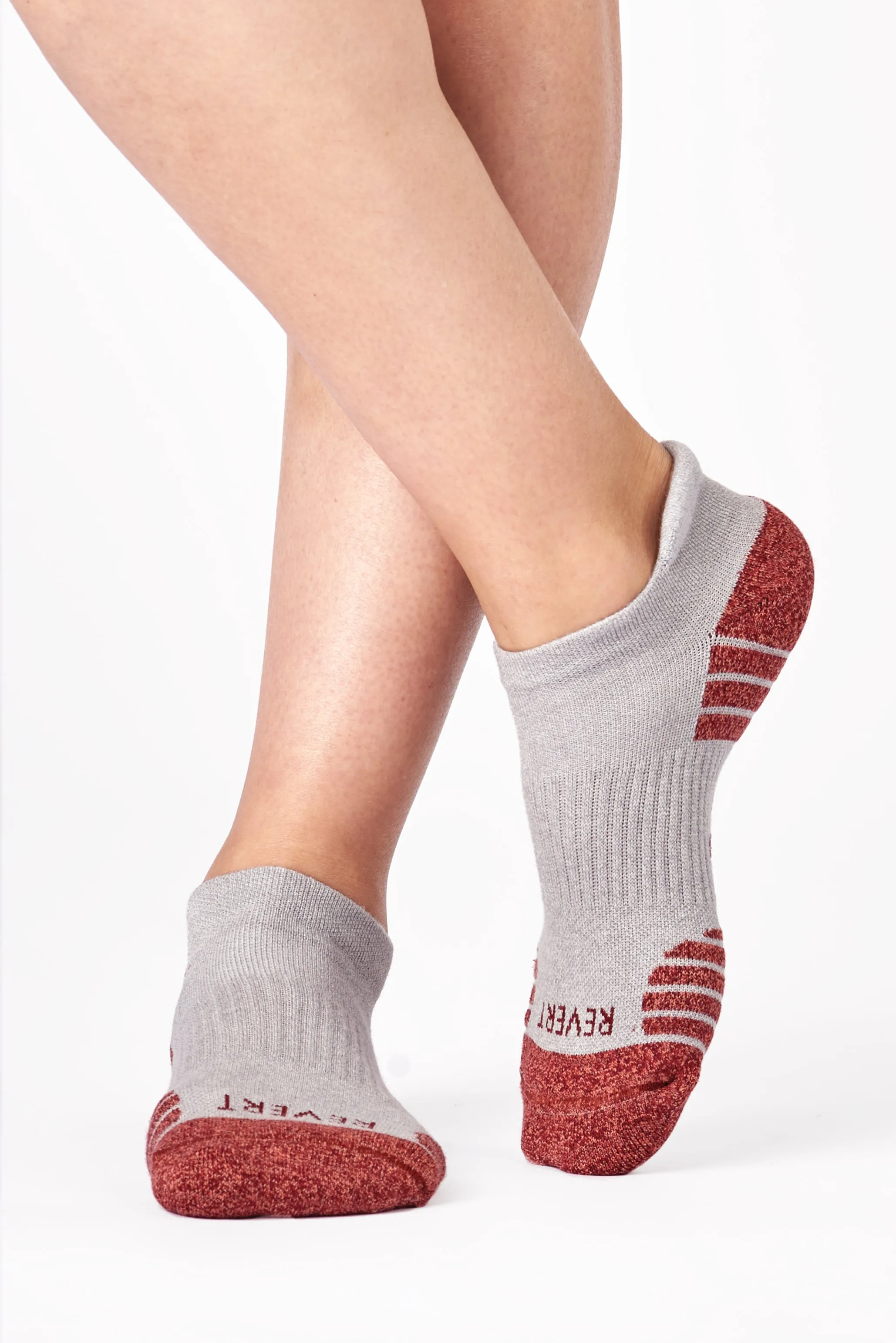 Women's Ankle Essentials: 3-Pack Mid-Weight Comfort Socks