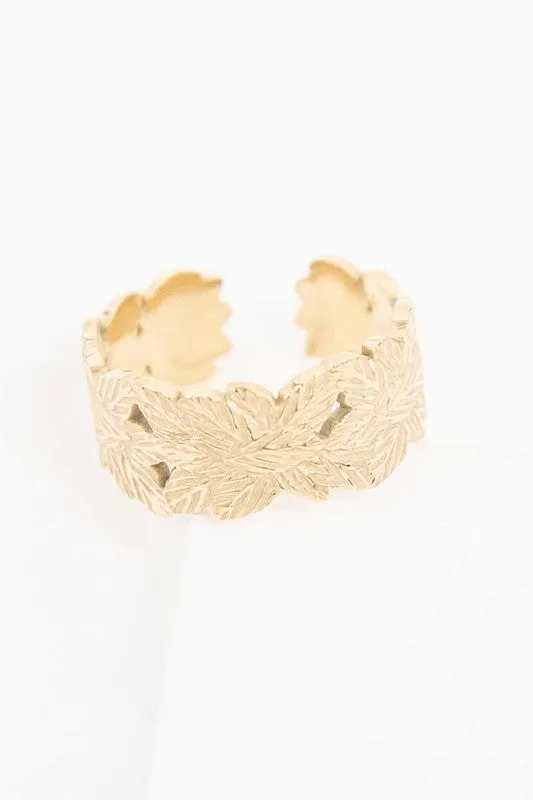 Wreath Adjustable Ring